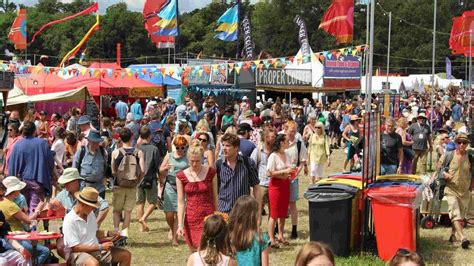 Womad: Bridging the gap between science and music - BBC News