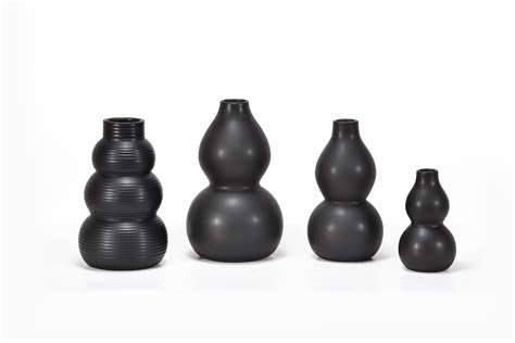 New Arrival Modern Gourd Shape Home Decoration White Black Ceramic Flower Vase - China Glass ...