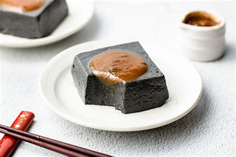 Black Sesame Tofu (Kuro Goma Dofu) 黒ごま豆腐 - Okonomi Kitchen