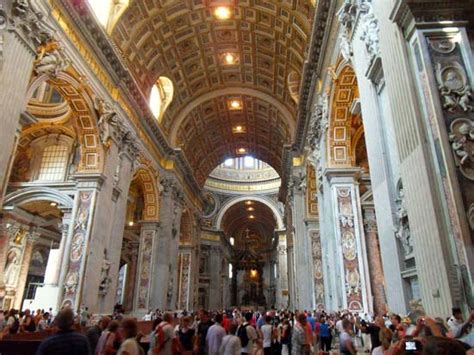 St Peters Basilica - Designing Buildings