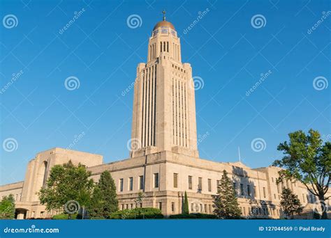 Exterior of the Nebraska Capitol Building Editorial Stock Image - Image of building, dome: 127044569