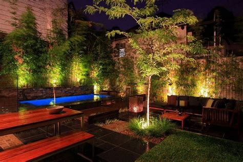 24 Beautiful And Romantic Gardens Lighting Decor at Night | Backyard ...