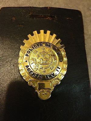 Puerto Rico policia police badge shield vintage US collectible obsolete ...