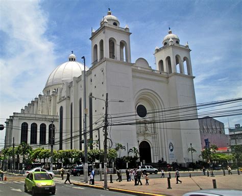 San Salvador - Historical Downtown, Old Town, Catedral Metropolitana ...