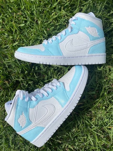 Jordan 1 Mid Baby Blue | Etsy