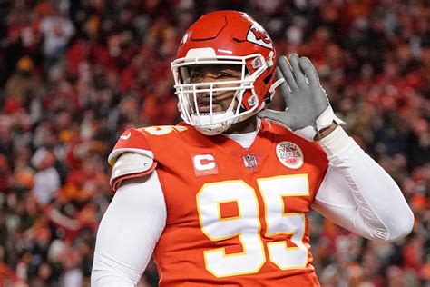 4 NFC Teams That Should Trade for Chiefs All-Pro DL Chris Jones