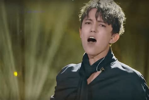 Singer 2017 - Episode 2: Dimash showcases his insane vocal range ...