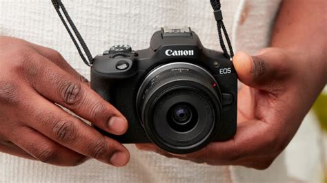 Canon EOS R100 vs R50 - The 10 Main Differences - Mirrorless Comparison