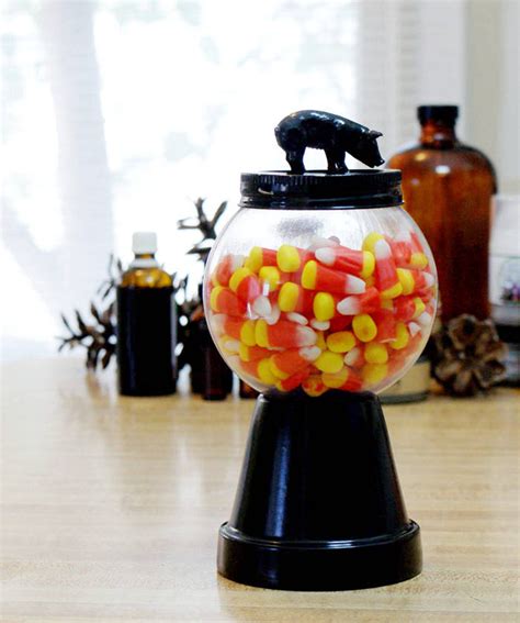 DIY Halloween Candy Jar | Diy halloween candy jar, Diy halloween candy ...