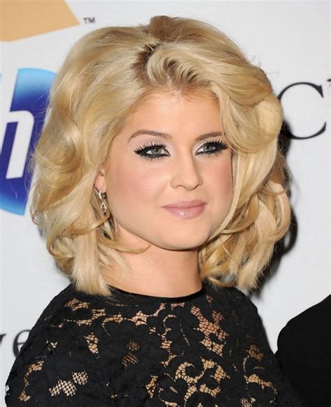 15 Kelly Osbourne Hairstyles - PoP Haircuts