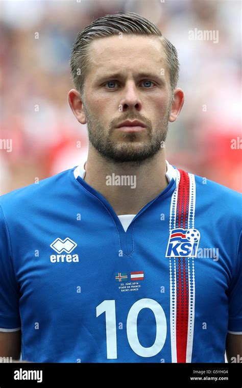 Gylfi Sigurdsson Iceland : Au! 22+ Lister over Sigurdsson Gylfi ...