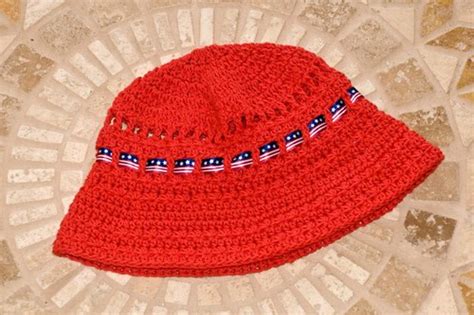 Red crocheted sun hat | Red crocheted sun hat | Flickr