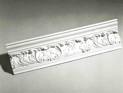 Cornice Moulding Pictures | Cornice moulding, Cornice, Victorian homes