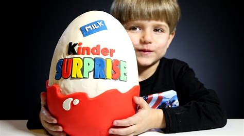 Giant Kinder Surprise Egg made of Play-Doh - YouTube