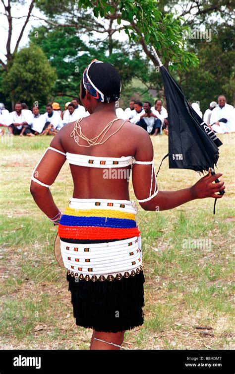 Shembe woman hi-res stock photography and images - Alamy