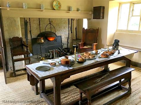 Isaac Newton Childhood Home Kitchen Woolsthorpe Manor National Trust ...