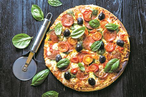 Oman Food: Topping ideas for a delicious and healthy pizza treat - Times of Oman