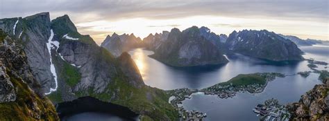 Midnight Hike at Reinebringen (Reine, Norway). I didn't ever want to go back down. [5184x1920 ...