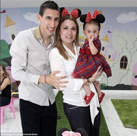 Ángel Di María 2018: Wife, net worth, tattoos, smoking & body facts ...