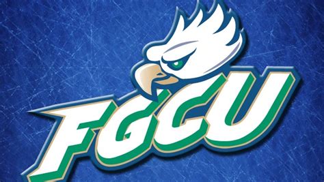 More than 900 FGCU students to graduate