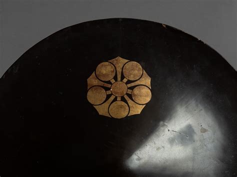 casque samourai Japon (Edo) lacquer Jingasa samurai helmet Sagara clan ...