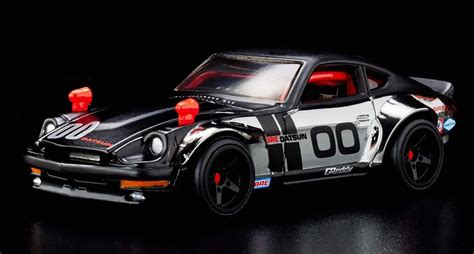 Custom '72 Datsun 240Z - Hot Wheels Red Line Club