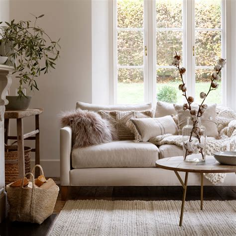 Top Interior Design Trends for 2020: Abstract, Structured Simplicity, and Honest Comfort