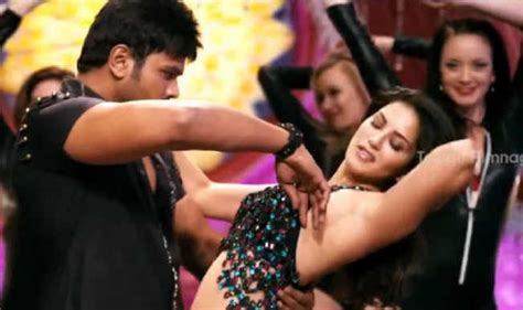 Current Theega song Sunny Sunny: Sunny Leone sizzles in a lungi ...