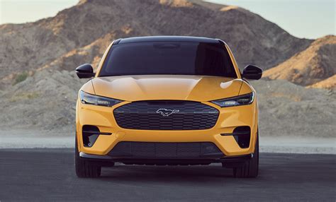 The 2021 Ford Mustang Mach-E all-electric SUV | Electric Hunter