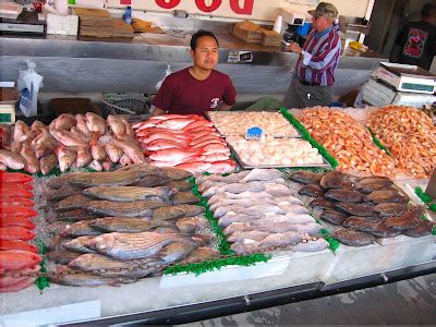 ‘Straya bound: Sydney’s WONDERFUL Seafood Market