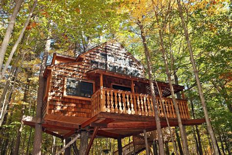 17 BEST Treehouse Rentals in New Hampshire | Treehouse Trippers