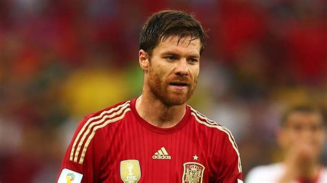 Former Liverpool midfielder Xabi Alonso reveals management move ...