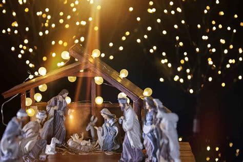 5 Faiths' Unique Takes on the Christmas Spirit | The Odyssey Online