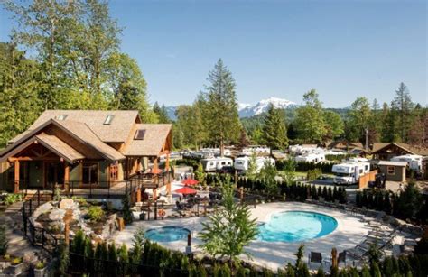 Camping Springs RV Resort - Harrison Hot Springs, Canada