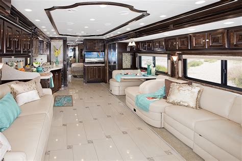 Luxurious Motorhomes Interior Design 15 — Freshouz Home & Architecture ...