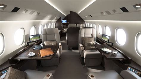 Interior of the Falcon 900LX from Dassault Aviation | Private jet ...