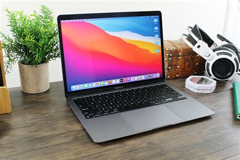 Apple MacBook Air 13-inch (M1, 2020) Review: Apple’s Impressive M1 Chip Rises To New Heights