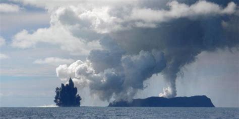 Massive volcano emerged from largest underwater eruption ever recorded