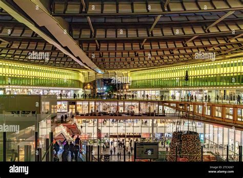 The entrance to the the shopping center of the Forum des Halles and the Canopy at Chatelet-Les ...