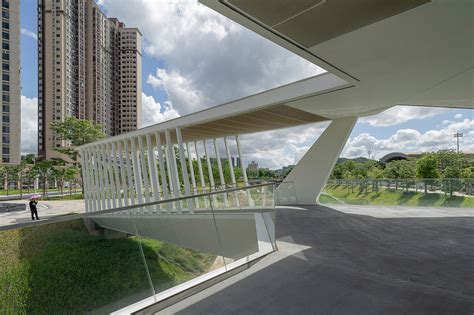 Pedestrian Bridge of Pingshan High School, China by NODE Architecture ...