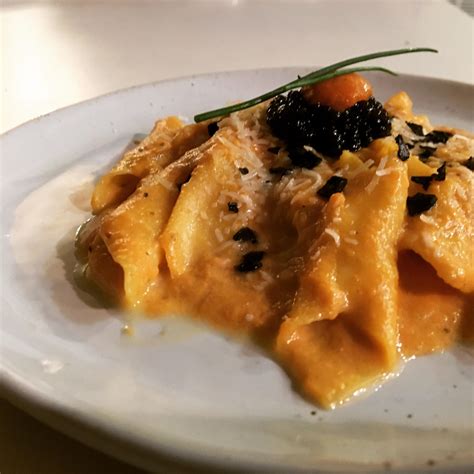 [Homemade] Pasta with uni and caviar : r/food