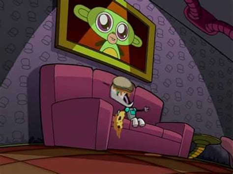 Gir Eating Pizza - YouTube