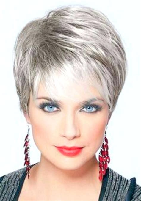 Download Hairstyles For 65 Year Old Woman With Round Face Pics - Women's Hairstyles | Supercuts