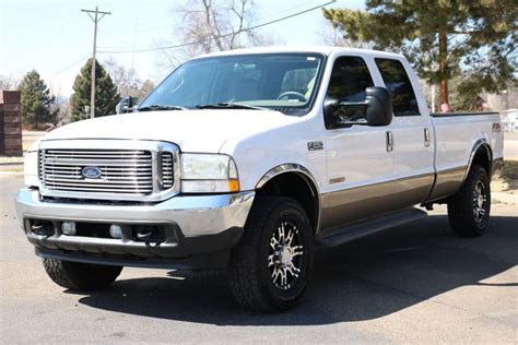 2004 Ford F-250 Super Duty Lariat | Victory Motors of Colorado