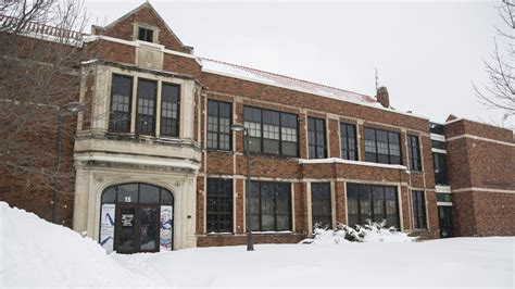 Waterloo school closing for remainder of academic year for collapsed roof