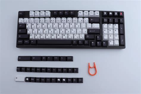 GMK Black and White Keycaps, 129 Keys Keycaps Cherry Profile DYE SUB ...