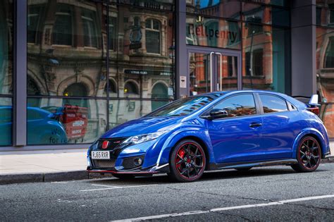 Living With the 2016 Honda Civic Type R GT