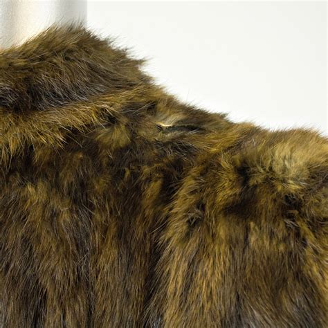 Muskrat Fur 7/8 Coat - Size M/L - Pre-Owned | VintageFurs