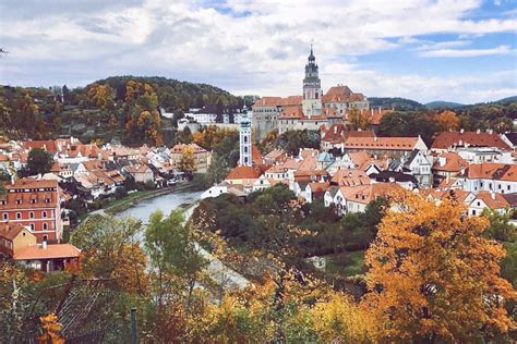 捷克波西米亚童话镇Cesky Krumlov，随手一拍都是风景。|童话镇|捷克波西米亚|风景_新浪新闻