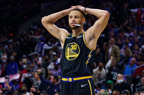 Steph Curry stifled as Philadelphia 76ers beat Golden State Warriors | The Independent